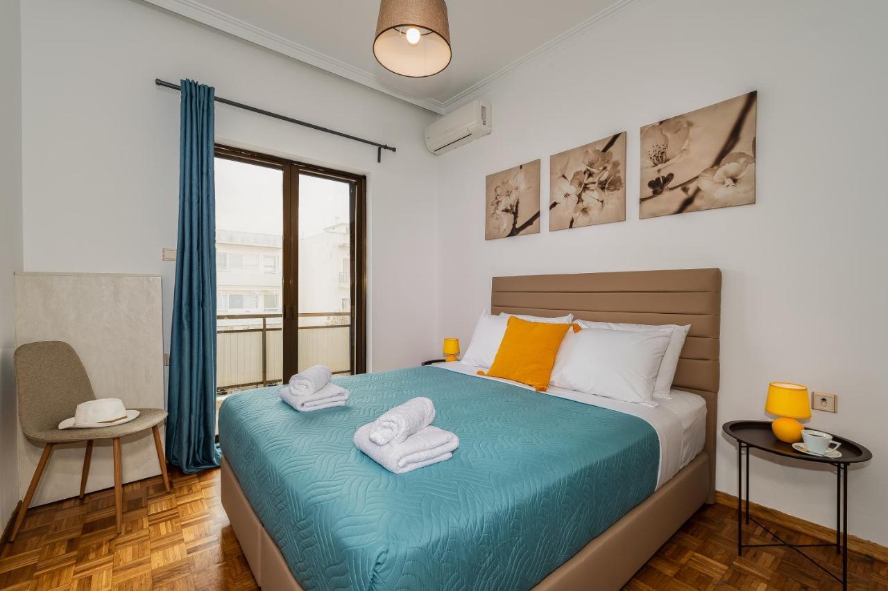 Central Apt. With Parking - 3 Min From Old Port Chania  Bagian luar foto